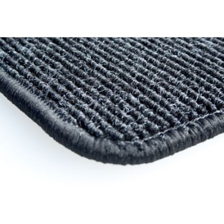 Dywaniki prążkowane dla Ford Tourneo Custom 2e rząd tylny dywanik 2013->